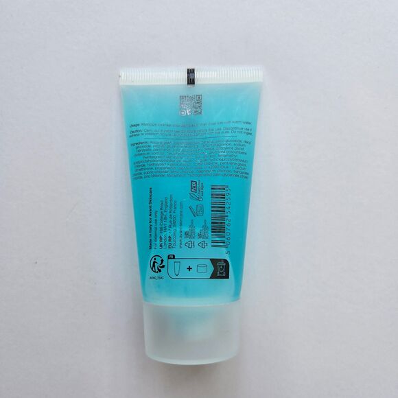 Avant Skincare Cleansing Gel Blue Volcanic Stone Purifying & Antioxidising Skin - Picture 2 of 4